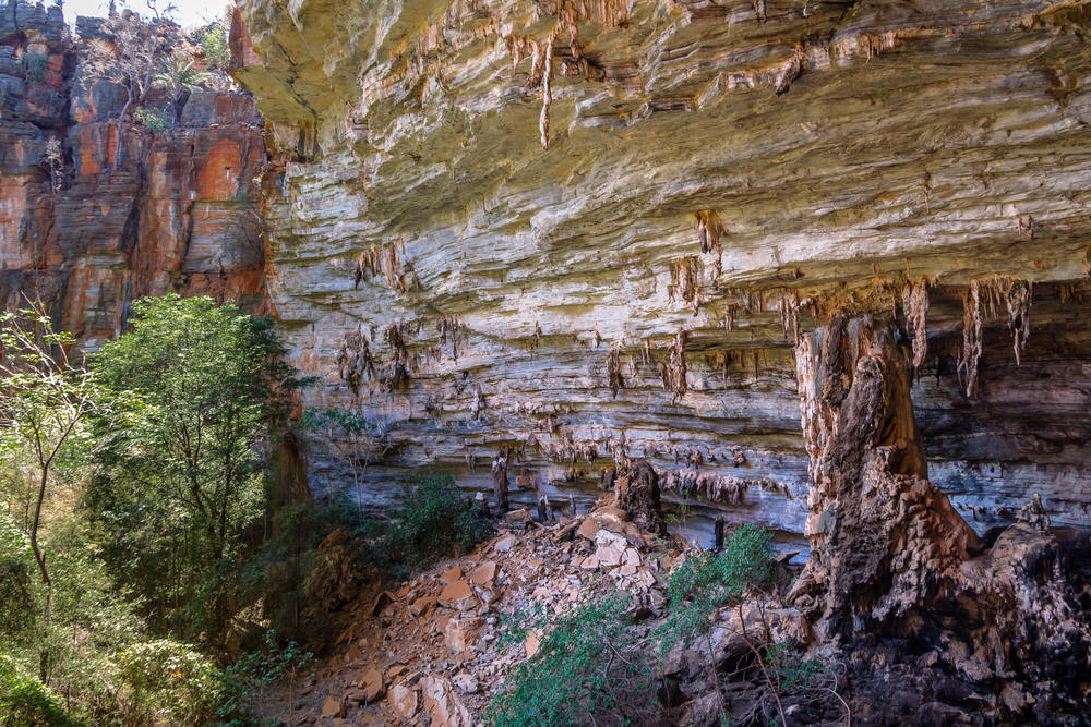 conheça sete das cavernas mais belas do brasil