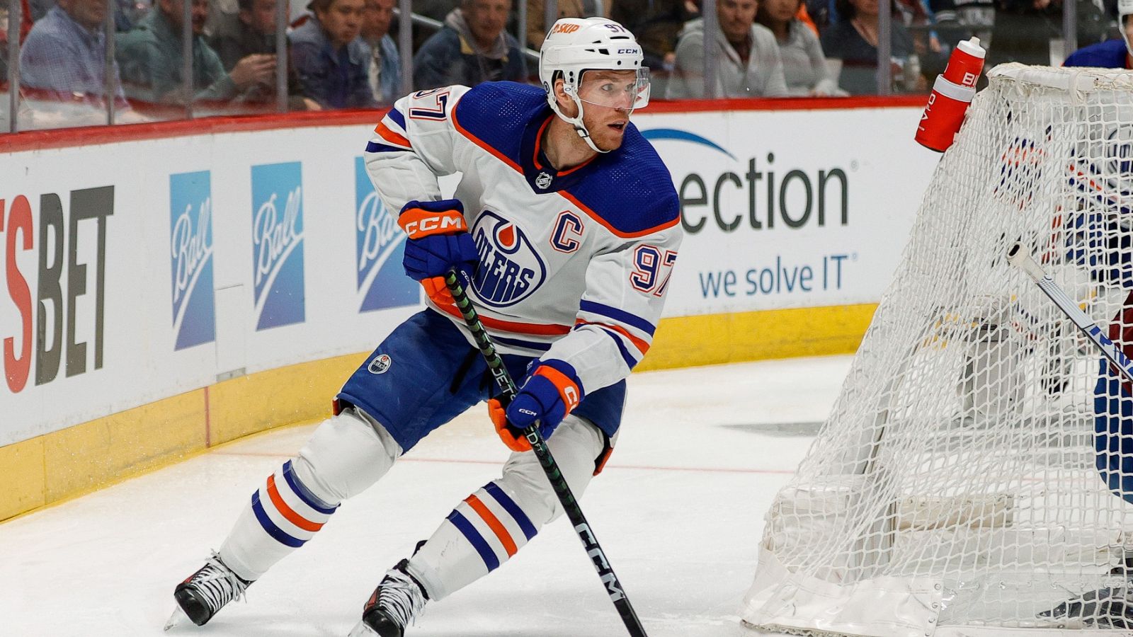 Connor McDavid's Historic Playoff Run: Eyeing Gretzky's Record