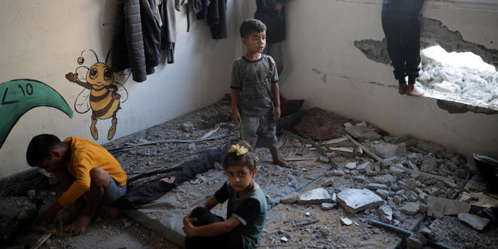 minst 50 döda i gaza efter nya israeliska attacker