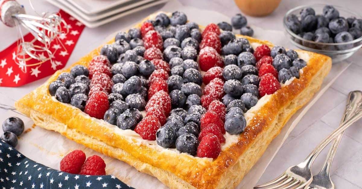 <p>The flaky puff pastry tart in this dish is filled with a mixture of bright berries and a glaze of sweet creamy cheese. Serve this with ice cream or whipped cream.</p> <p>Get the recipe: <a href="https://xoxobella.com/berry-cheesecake-puff-pastry-tart/?fbclid=IwZXh0bgNhZW0CMTAAAR33FpANOXHp0z_q5QK0PBYXbDtBMO92dmd5AP_eIZPC9YMJ-Wz-2sqBi5A_aem_ZmFrZWR1bW15MTZieXRlcw" rel="noreferrer noopener">Berry Cheesecake Puff Pastry Tart</a></p>