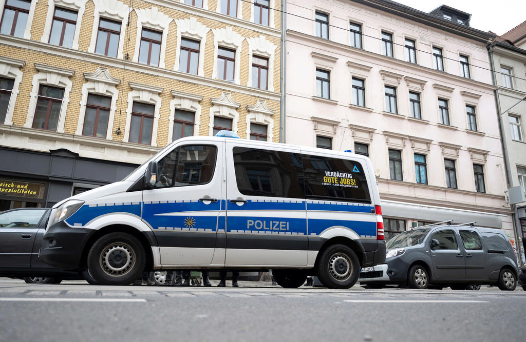 tre häktade för spioneri i tyskland