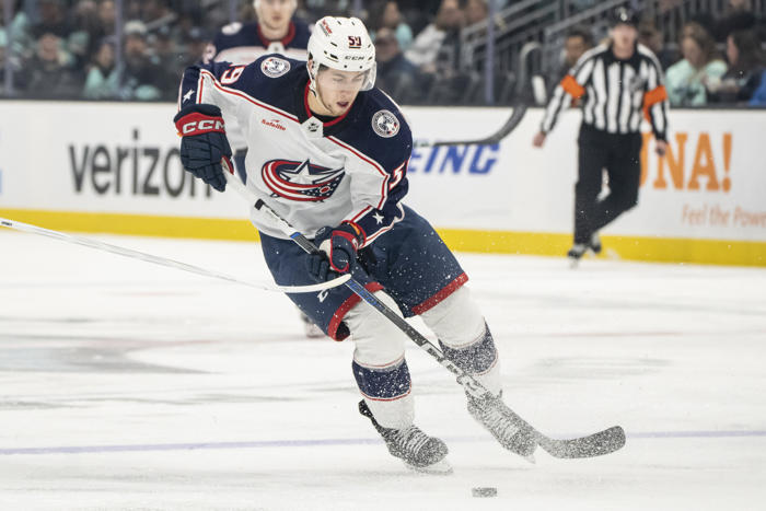 blue jackets sign former first-round winger to two-year extension