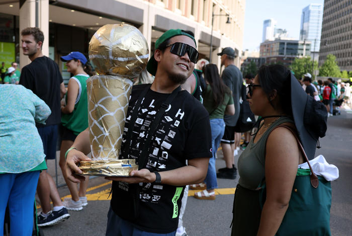 highlights from the celtics' victory parade