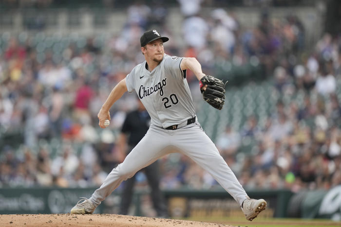 kelly's early homer and flaherty's strong start help tigers snap 4-game skid and edge white sox 2-1