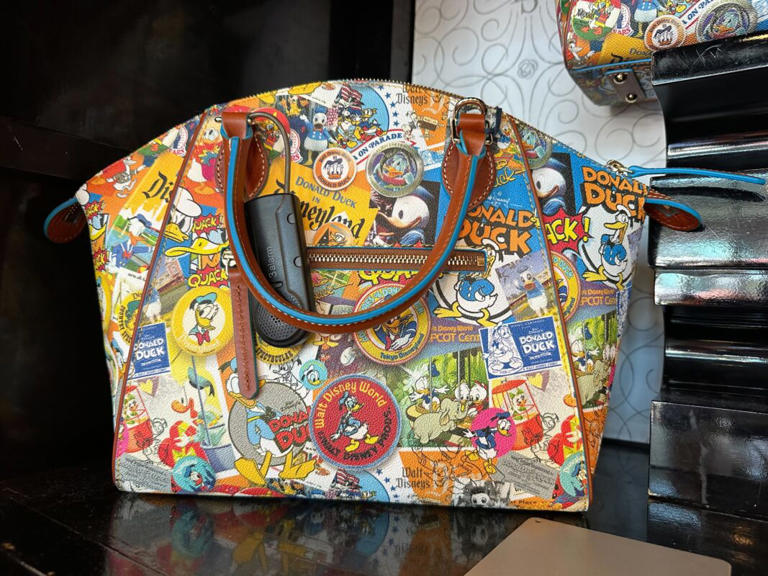 Dooney & bourke duck purse on sale