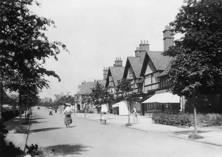 Bournville back in time: 13 old pictures showing life in Birmingham's ...