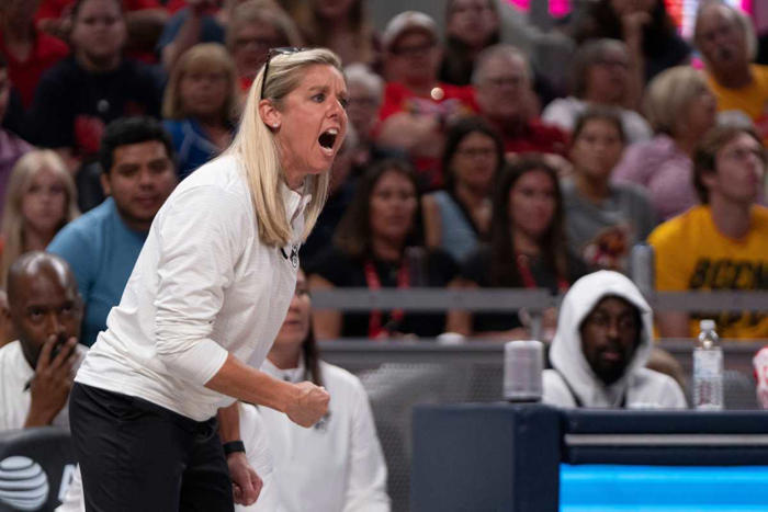 fever coach christie sides' scream-centric locker room message after mercury win turns heads