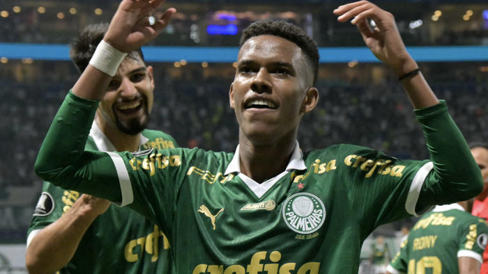 official: chelsea agree deal to sign estêvão willian from palmeiras