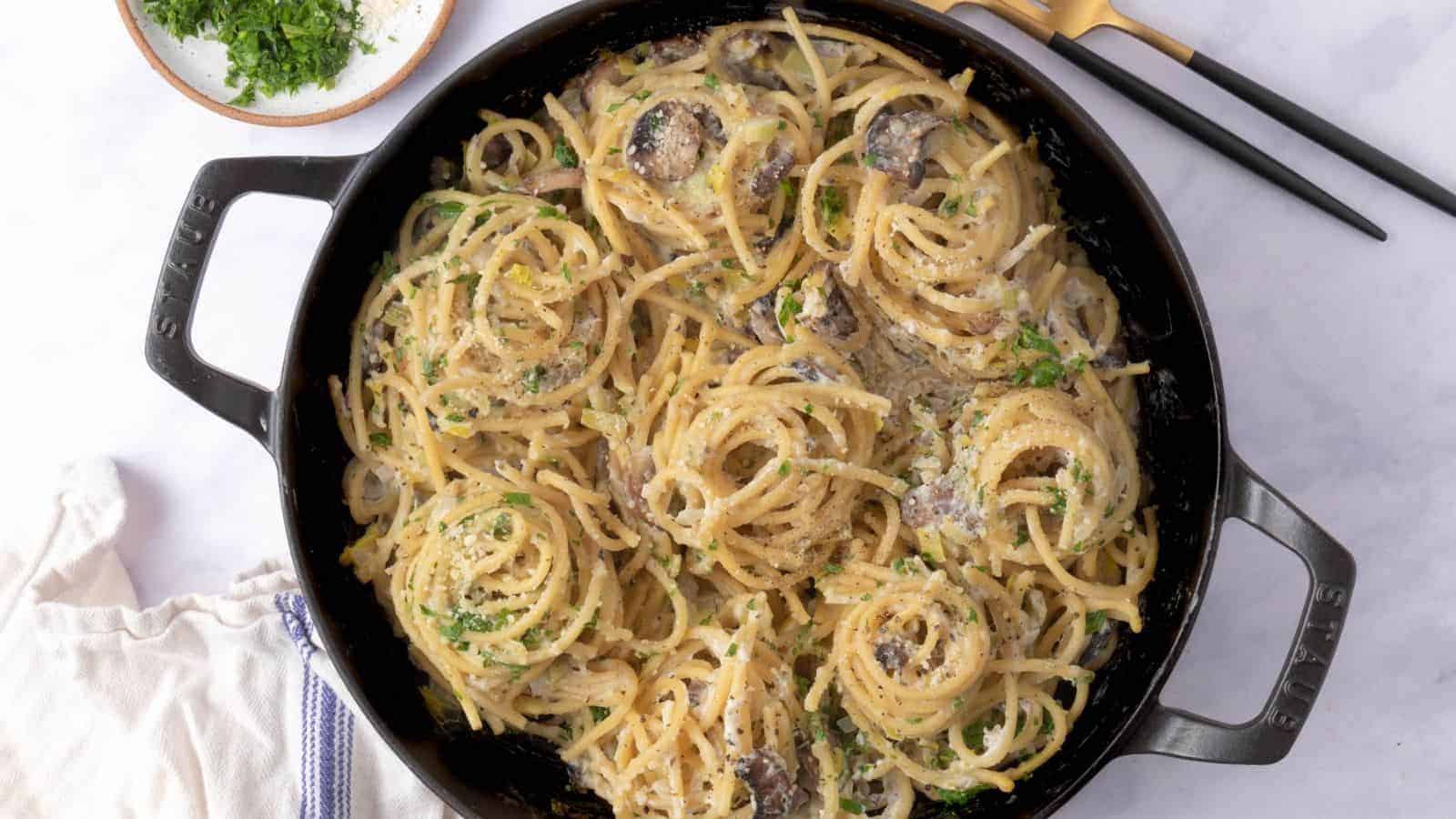 21 quick, low-mess meals perfect for busy nights and empty fridges
