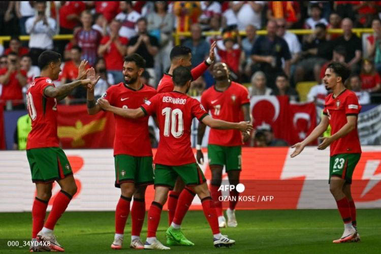 hasil euro 2024 - portugal libas turki, sebuah gol konyol antar cristiano ronaldo cs ke perempat final