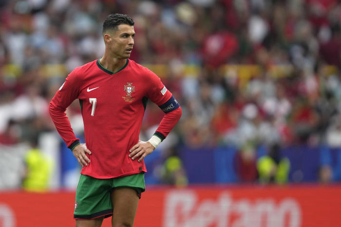 no goals but lots of selfie-seekers for ronaldo in chaotic portugal win over turkey at euro 2024