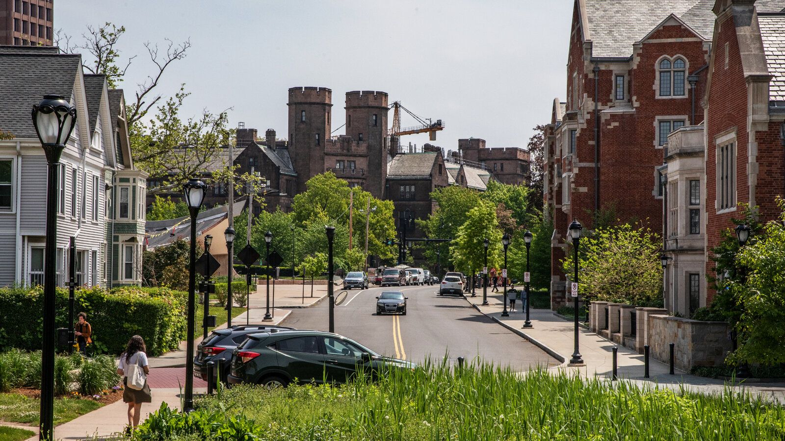 <p>One of the most <a href="https://frenzhub.com/best-small-town-in-america-to-visit/" rel="noopener">prominent institutions in the United States,</a> Yale University, is in New Haven. But the neighborhood has one of the worst rates of violence on the East Coast and a grim reality. The crime rate in the city is over twice as high as the national rate.</p> <p>The city’s 6.6% unemployment rate, higher than the state and national averages, exacerbates the situation. Unfortunately, a large portion of the city is underprivileged and plagued by crime; as a result, New Haven has the eighth-highest robbery and the fourth-highest assault rate in the nation.</p>