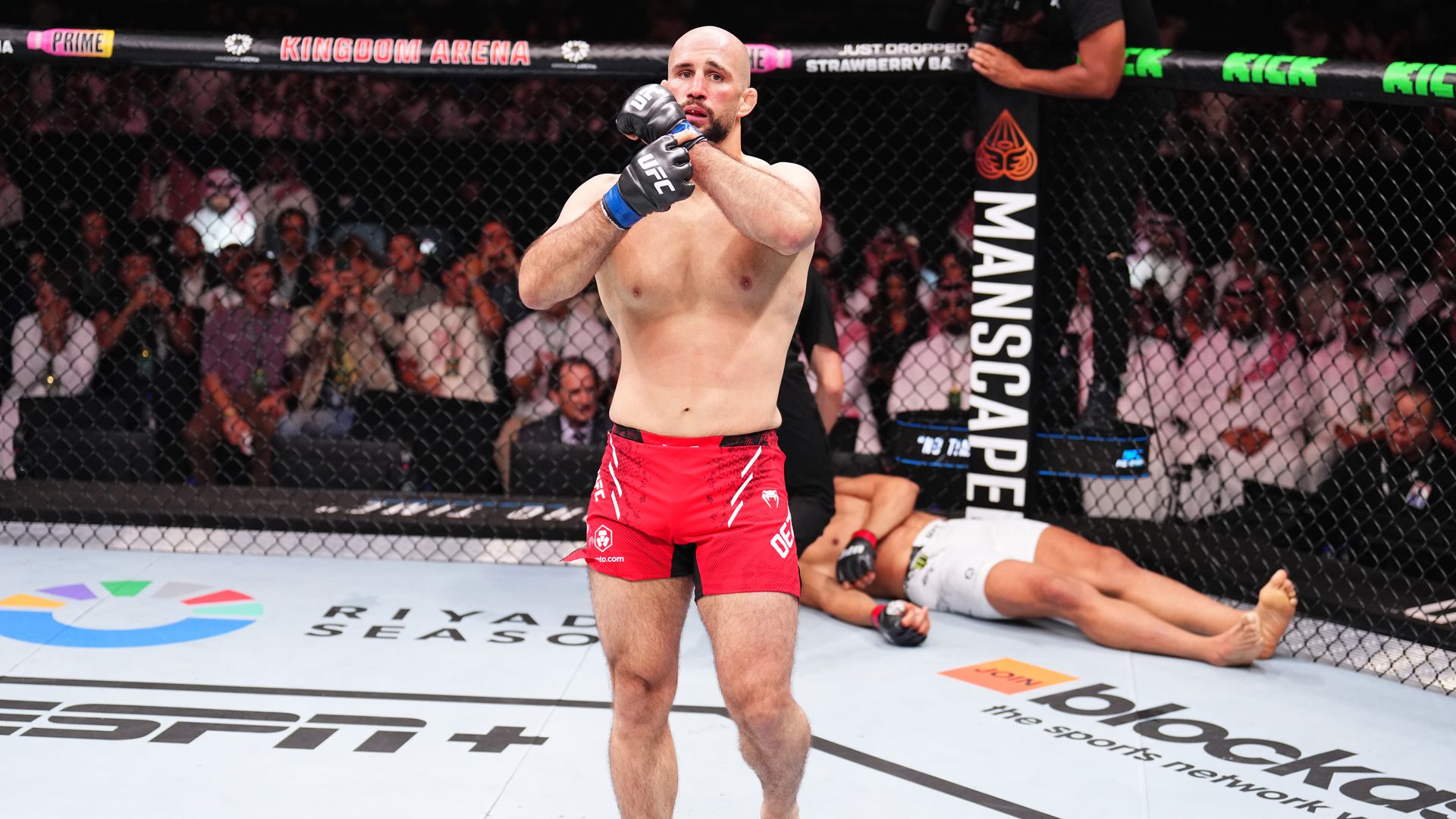 UFC Saudi Arabia Video: Volkan Oezdemir Demolishes Johnny Walker With ...