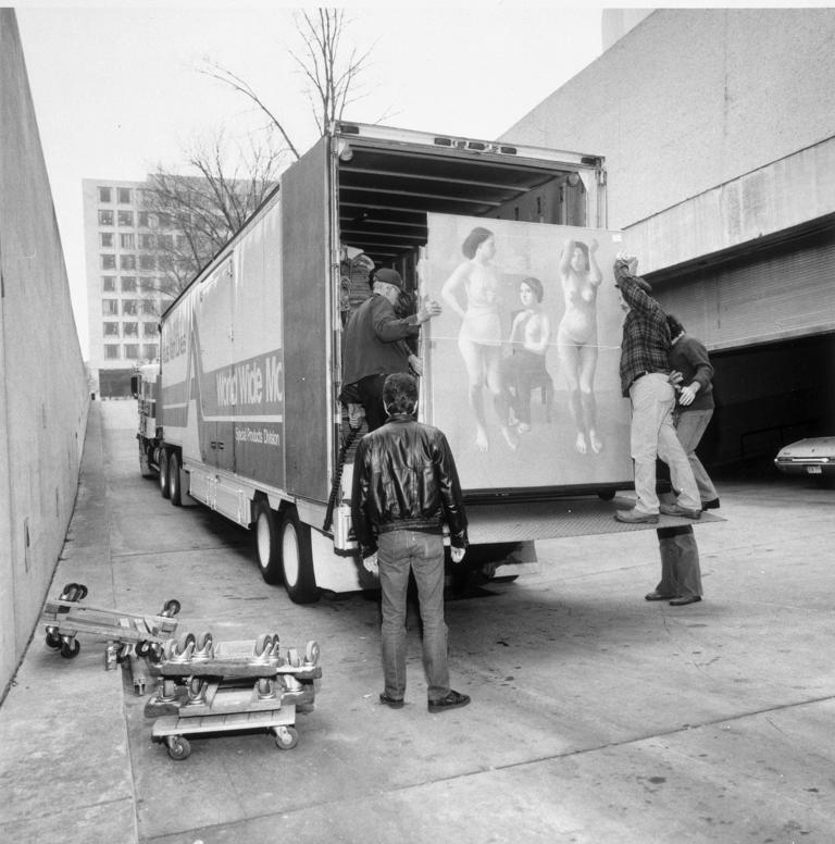 Contemporary art in the concrete donut: The Hirshhorn turns 50