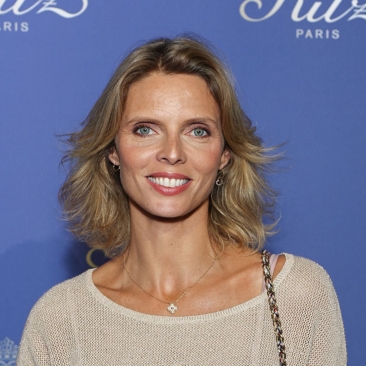 Sylvie Tellier : Maman "un Peu Dingue", Voici Ce Qu'elle A Interdit à ...