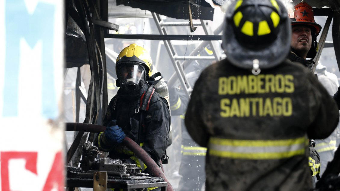 tragedia en renca: seis personas murieron en un incendio
