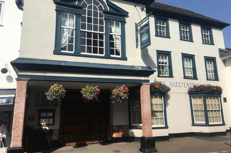 Historic Topsham inn reveals exciting new changes