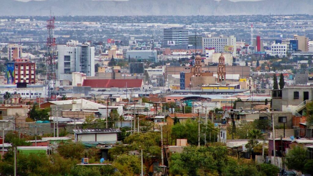 <p>With 86 deaths per 100,000 individuals, Ciudad Juárez has a dangerous reputation, similar to other cities in the country. The homicide rate is also frighteningly high despite the decrease in 2022.</p><p>Since the city shares a border with El Paso, Texas, the city has a bit of a cultural fusion of America and Mexico. If you travel to this city, avoid traveling by land because of the high risk of robbery and carjacking. </p>