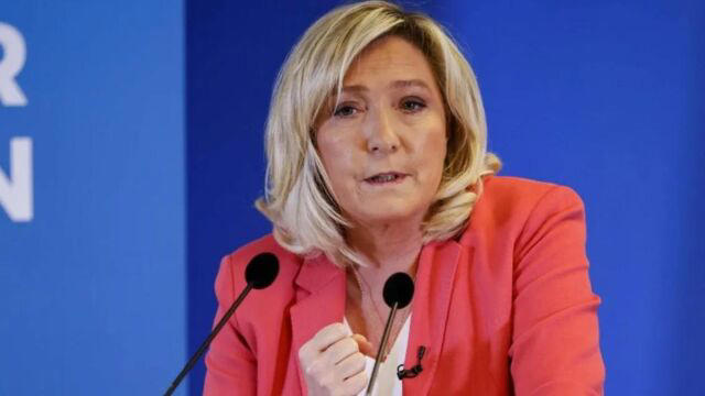 γαλλία: 169 υποψήφιοι βουλευτές αποσύρονται από τον β’ γύρο για να μην κερδίσει η λεπέν