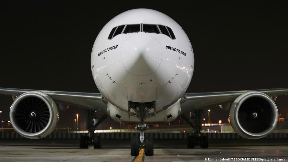 rio-bound boeing 777 returns to amsterdam over tech issue