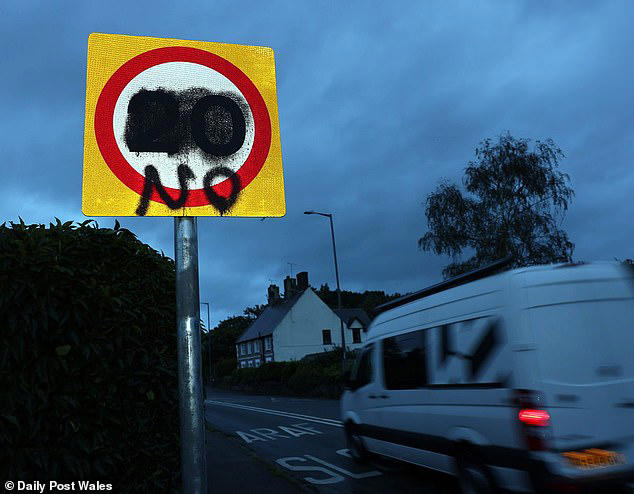 20mph sign from welsh governments hated scheme vandalised eight times