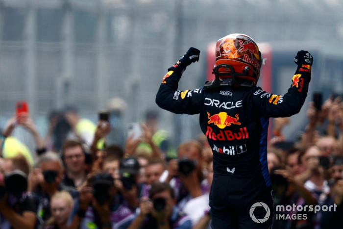 f1 spanish gp: verstappen holds off norris charge for seventh win of 2024