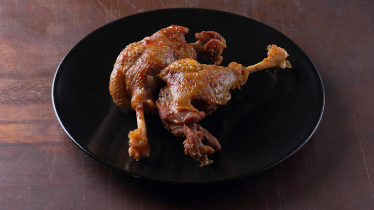 Is It Safe To Eat Squirrel Meat (And What Does It Taste Like)?