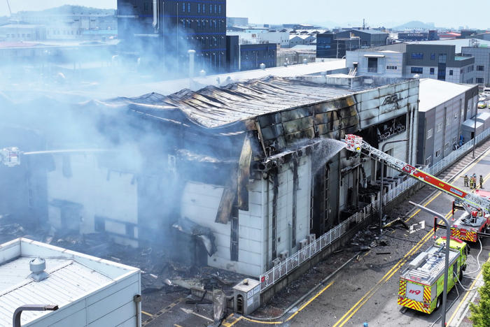 brannvesenet: 16 bekreftet døde etter fabrikkbrann i sør-korea