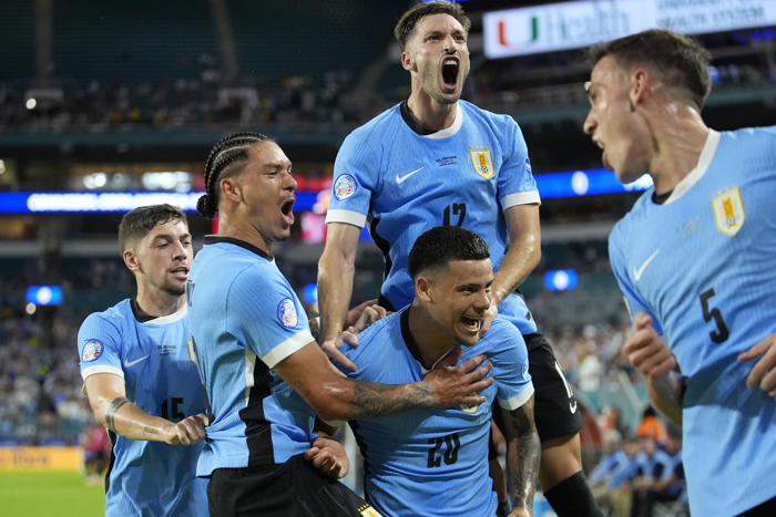 uruguay starts copa america campaign with 3-1 win over panama