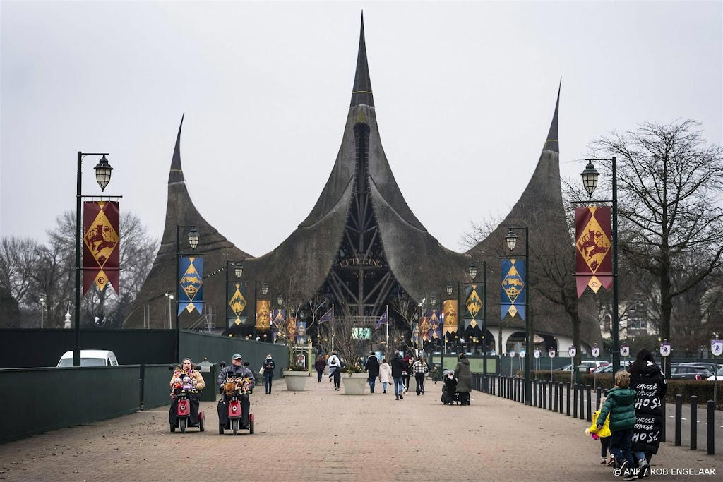 efteling voegt de prinses op de erwt toe aan sprookjesbos