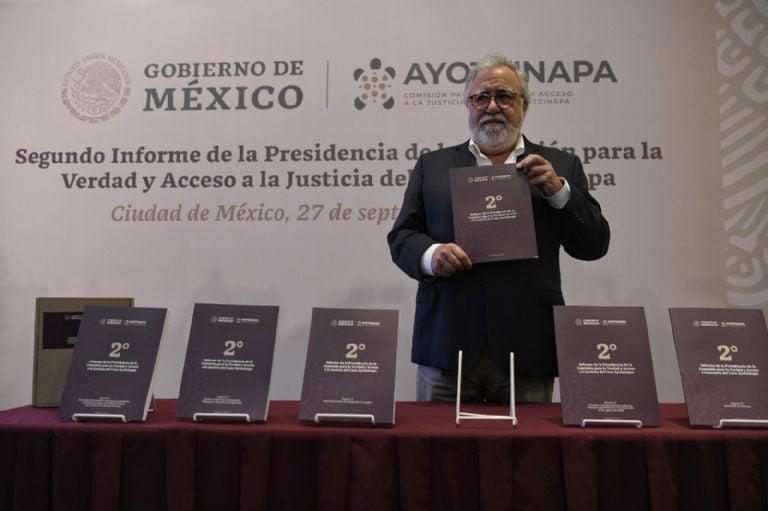encinas: la sedena debe entregar más documentos del caso ayotzinapa