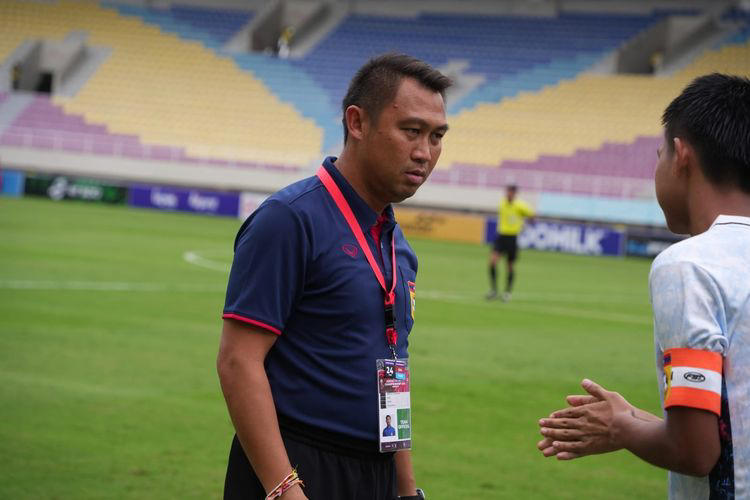 asean cup u-16 2024 - kata pelatih laos soal timnas u-16 indonesia, ingin ke semifinal barengan!