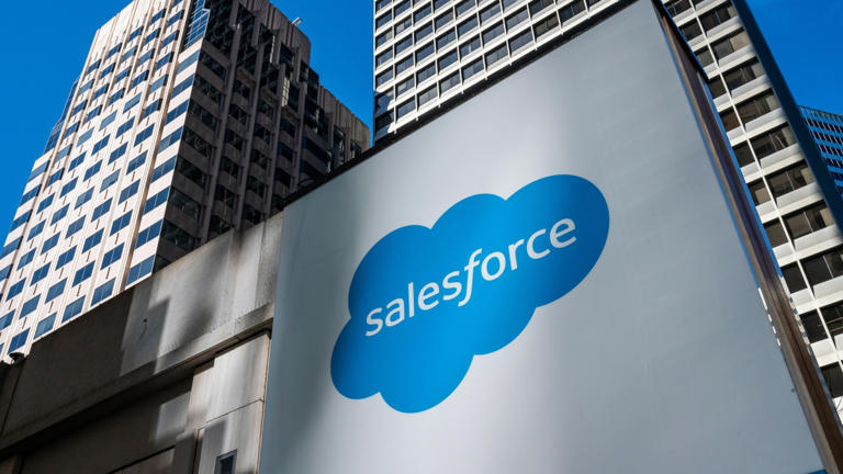 Salesforce launches public sector division in India, expands digital ...