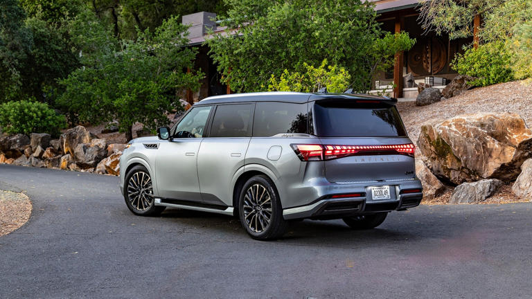 First Drive: Infiniti’s Renaissance Rides on the 2025 QX80