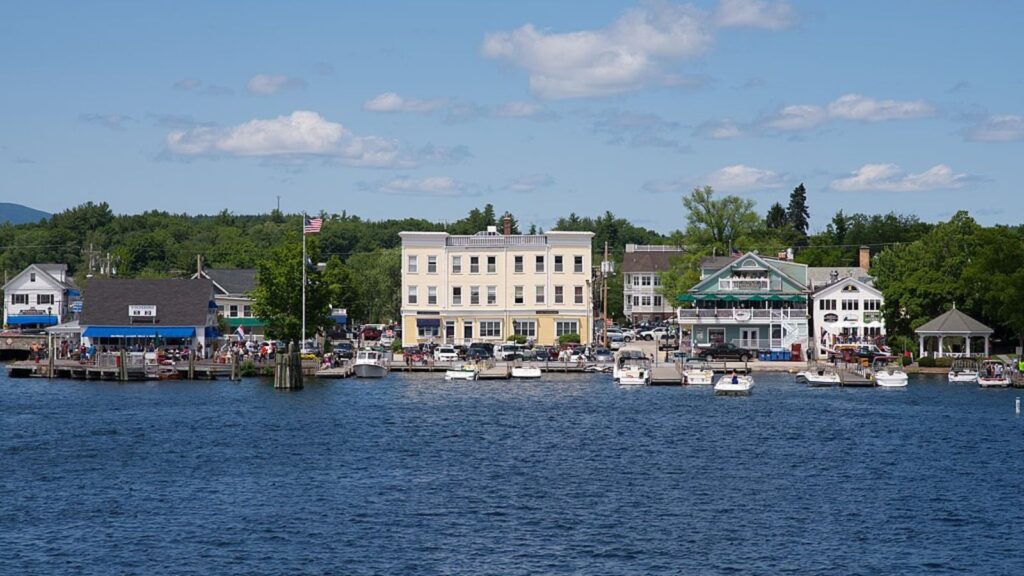 <p>Known as the oldest summer resort in America, Wolfeboro offers pristine lakeside views and water activities on Lake Winnipesaukee. Explore the Wright Museum of WWII for a unique historical experience, providing a great blend of experiences for those who visit.</p>