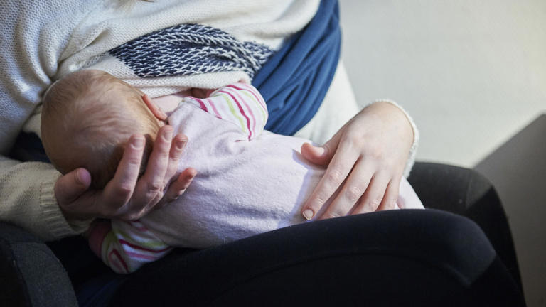 több pénzt fizethetnek a leadott anyatejért januártól