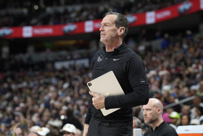 cavaliers hiring warriors assistant kenny atkinson as next coach, ap source says