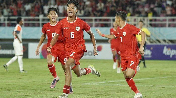 bravo timnas indonesia sukses taklukkan filipina di asean cup u16,mierza firjatullah cetak brace