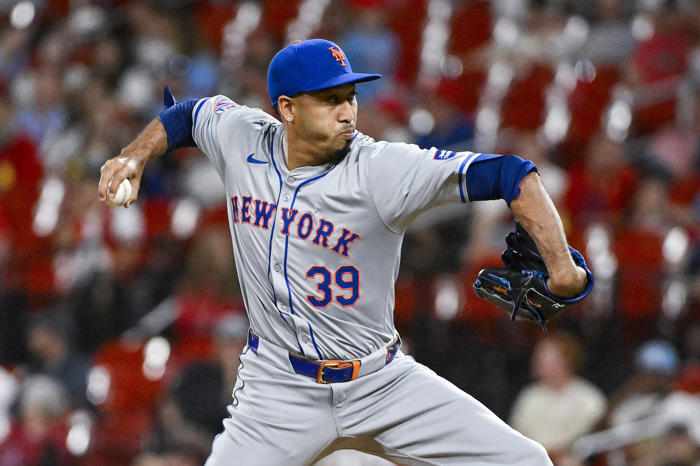 insider shares huge claim about sticky-stuff ejection of mets' edwin diaz