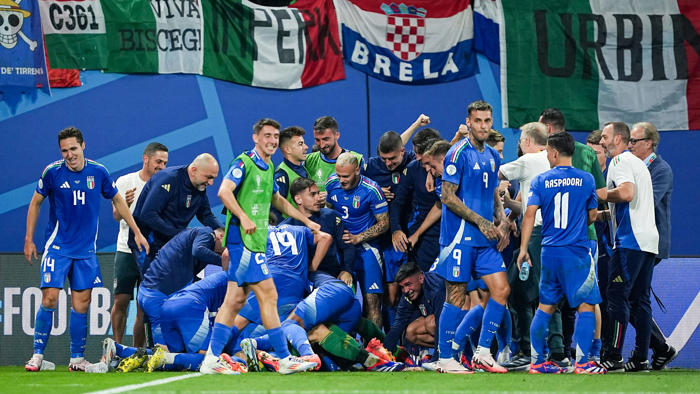 last minute! italien schießt kroaten ins tal der tränen