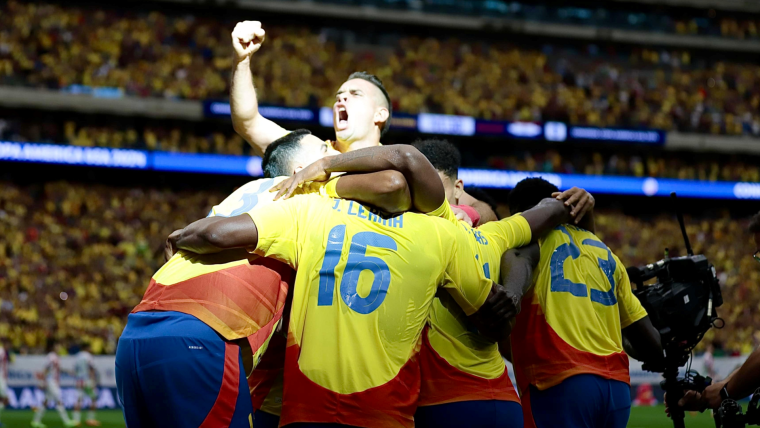 cómo quedó colombia vs. paraguay, resultado, resumen y goles: los cafeteros, de la mano de james y de cabeza al triunfo