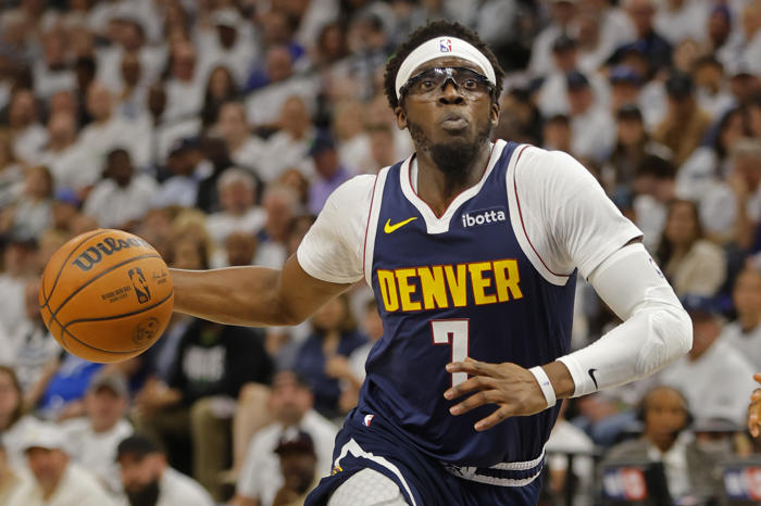 nuggets' reggie jackson is exercising his 2024-25 player option