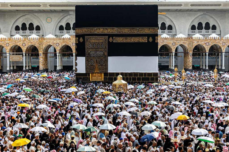 'They saved their whole lives for this': American woman's heartbreak as parents die on Hajj