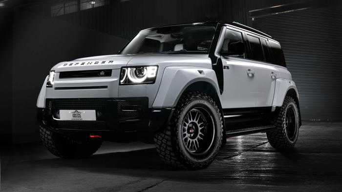 woah, arctic trucks has been injecting the land rover defender with steroids