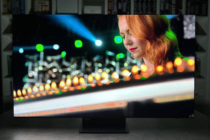 android, czy to pierwszy telewizor 8k, który faktycznie ma sens? recenzja samsung excellence line 8k qn900d
