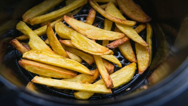 Pommes über? Bloß nicht wegwerfen! Mit diesen Tricks werden Sie wieder ...