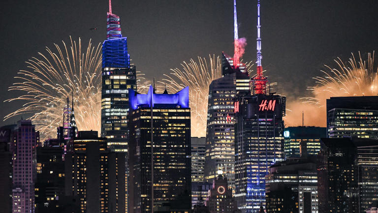 NYC 4th of July fireworks show announces free tickets for a front-row view. How to get one.