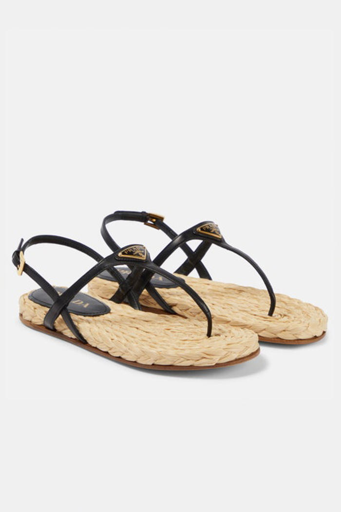 modeprofis sind sich einig: die angesagtesten sandalen des sommers sehen so aus