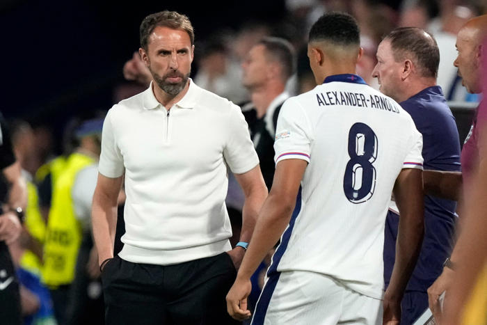 england in line for more criticism after bore draw confirms their passage to the final 16 of the euros