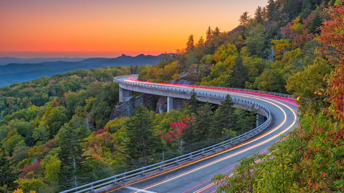 <p>This engineering marvel is one of the most photographed features of the Parkway, and it’s been in countless pictures, calendars, and ads. You’ll drive along it, but you may also want to stop near one of its ends to enjoy its looks.</p>